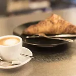 Hostal Cats San Sebastián