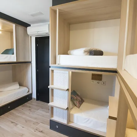 Cats Hostel San Sebastian