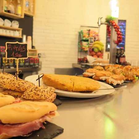 Cats Hostel San Sebastian * San Sebastian