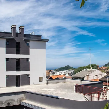Cats Hostel San Sebastian Hostel *
