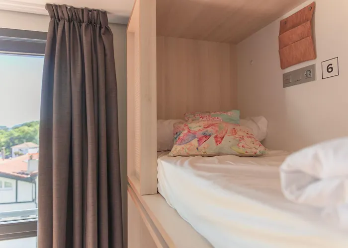 Хостел Cats Hostel San Sebastian