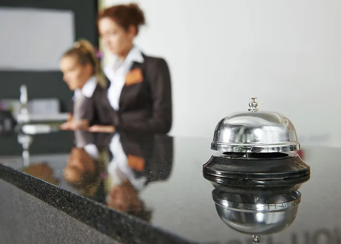 Cats Hostel San Sebastian Сан-Себастьян