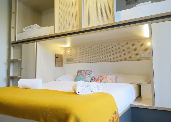 Хостел Cats Hostel San Sebastian