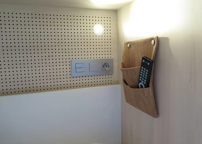 Cats Hostel San Sebastian Сан-Себастьян