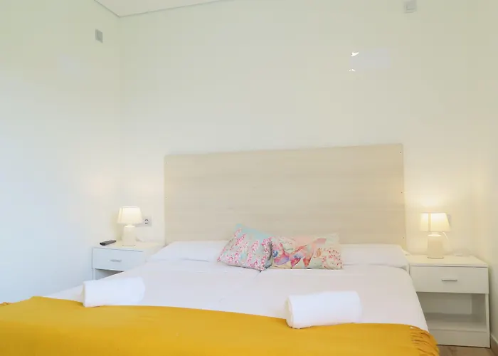 Хостел Cats Hostel San Sebastian