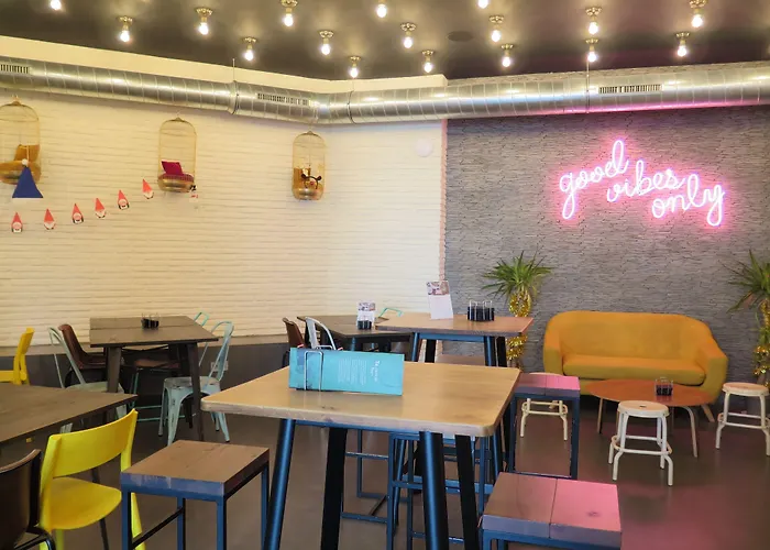 Hostal Cats San Sebastián