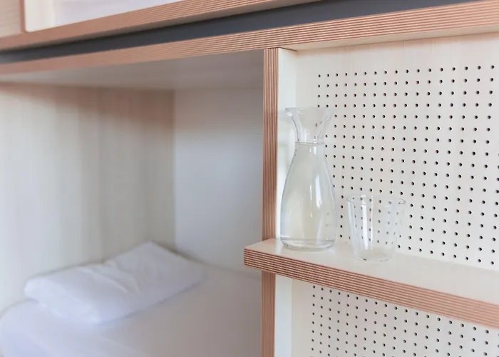 Хостел Cats Hostel San Sebastian *